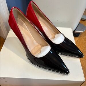 Women’s Two-Tone Pointed Toe Patent Pumps - Black & Red